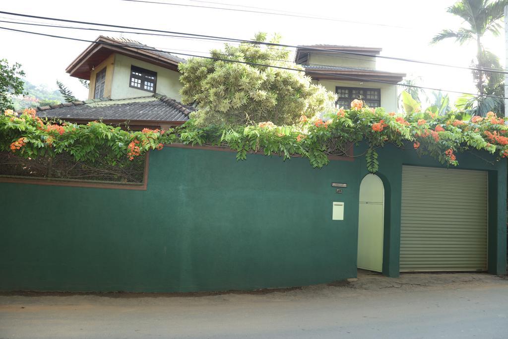 Glory Homestay Kandy Exterior foto